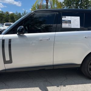 LAND ROVER RANGE ROVER P400 SE - 4