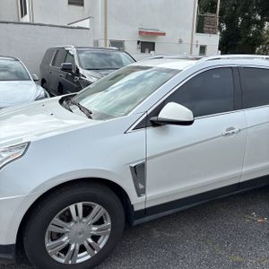 CADILLAC SRX LUXURY COLLECTION - 2