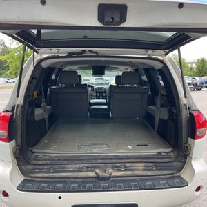 2012 Toyota SEQUOIA PLATINUM — миниатюра 39