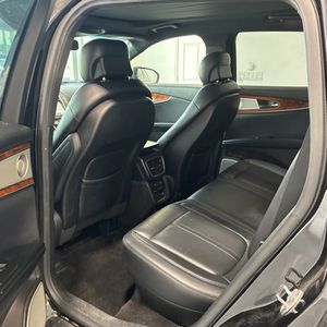 صورة مصغرة 31 لـ 2017 Lincoln MKX RESERVE