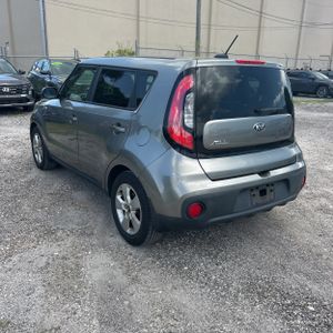 صورة 5 لـ 2017 KIA SOUL BASE