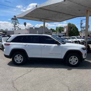 JEEP GRAND CHEROKEE LAREDO - 10