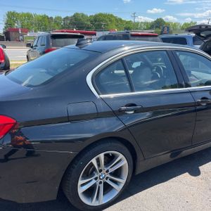 BMW 330I XDRIVE - 9