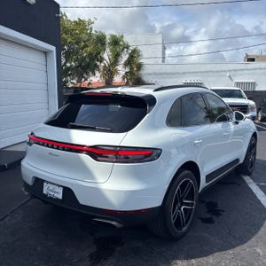 PORSCHE MACAN BASE - 8