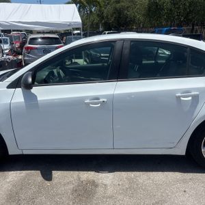 2016 Chevrolet CRUZE LIMITED LS AUTO — фото 4