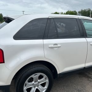 FORD EDGE SEL - 9