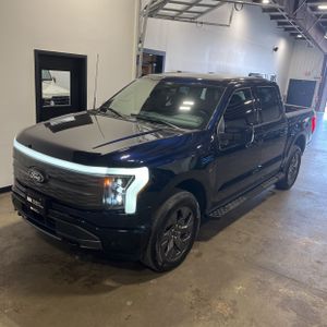 FORD F-150 LIGHTNING LARIAT - 1