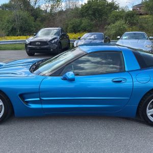 CHEVROLET CORVETTE BASE - 4