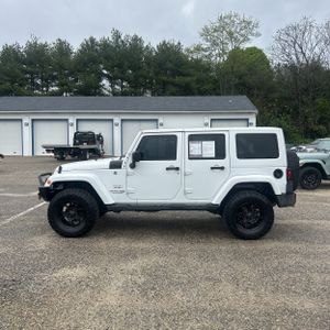 JEEP WRANGLER JK UNLIMITED SAHARA - 3