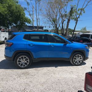 JEEP COMPASS LATITUDE LUX - 10