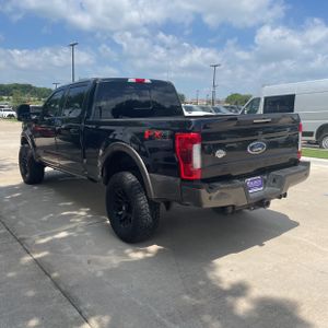 FORD F-250 SUPER DUTY KING RANCH - 4