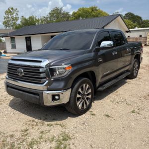 TOYOTA TUNDRA - 1