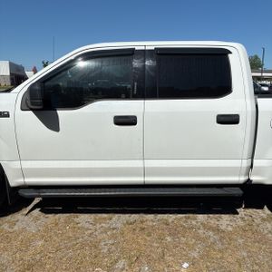 FORD F-150 XLT - 4