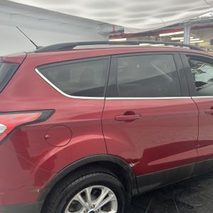 FORD ESCAPE SE - 9