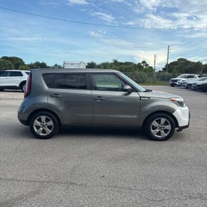 2017 KIA SOUL BASE 照片 10
