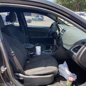 2013 Dodge AVENGER SE V6 缩略图 32