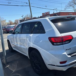 JEEP GRAND CHEROKEE LIMITED X - 6