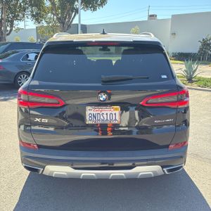 BMW X5 SDRIVE40I - 7