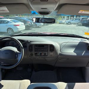 صورة 36 لـ 2001 FORD F-150 XLT