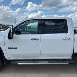 CHEVROLET SILVERADO 2500HD LTZ - 4