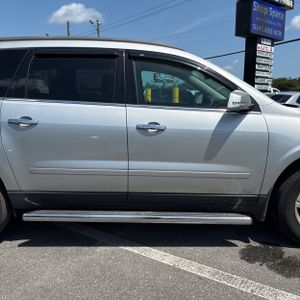 2014 Chevrolet TRAVERSE LT — миниатюра 11