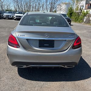 MERCEDES-BENZ C-CLASS - 7