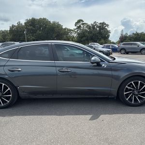 صورة مصغرة 11 لـ 2021 Hyundai SONATA LIMITED