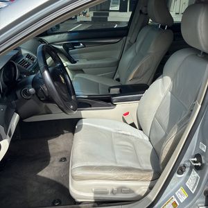 صورة مصغرة 32 لـ 2012 Acura TL W/TECH