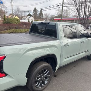 Toyota Tundra Platinum HV - 9