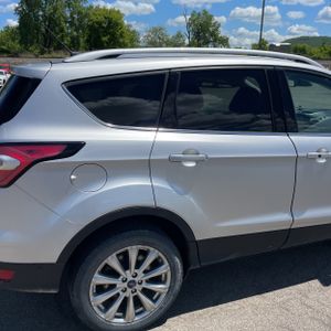 FORD ESCAPE TITANIUM - 9
