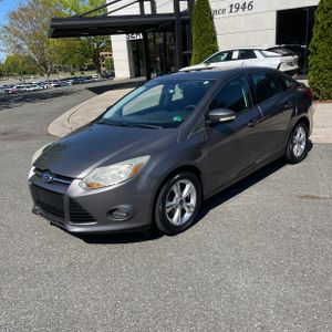 FORD FOCUS SE - 1