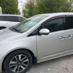 HONDA ODYSSEY TOURING ELITE - 2