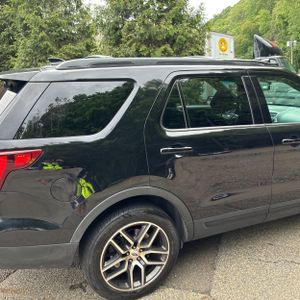 FORD EXPLORER SPORT - 9