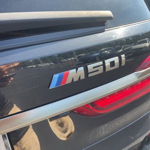 2020 BMW X7 M50I — фото 23