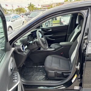 صورة 31 لـ 2025 Chevrolet TRAX LS