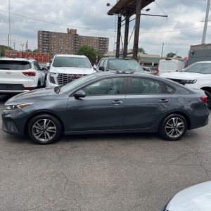 صورة 3 لـ 2023 KIA FORTE LXS