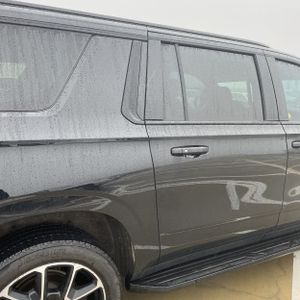 CHEVROLET SUBURBAN RST - 9