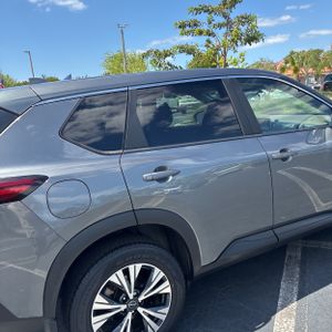 NISSAN ROGUE SV - 9