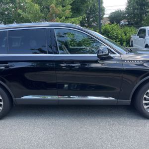 2022 Lincoln AVIATOR RESERVE — миниатюра 11