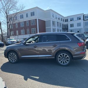 AUDI Q7 3.0T PREMIUM - 3