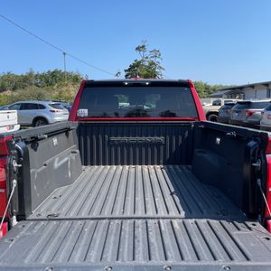 صورة مصغرة 42 لـ 2025 Toyota TACOMA SR5