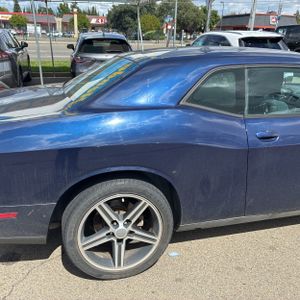 DODGE CHALLENGER SXT - 9