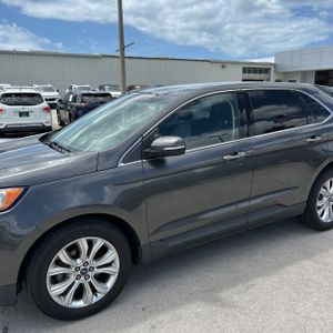 FORD EDGE TITANIUM - 2