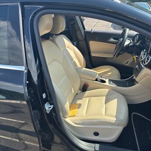 2015 Mercedes-BENZ GLA — фото 33