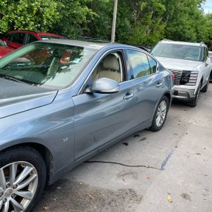 2015 Infiniti Q50 PREMIUM 照片 3