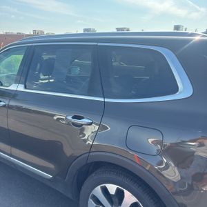 2020 KIA TELLURIDE S photo 6