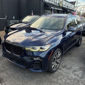 2021 BMW X7 M50I — фото 1