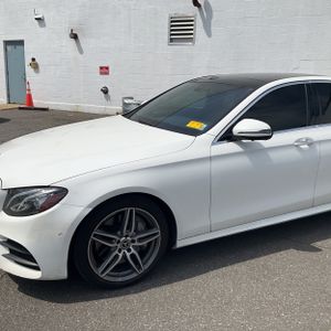 MERCEDES-BENZ E-CLASS - 2