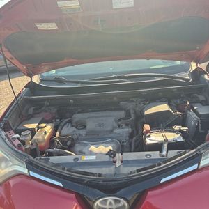 صورة 44 لـ 2017 Toyota RAV4 LE