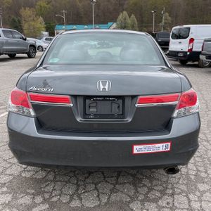 HONDA ACCORD LX - 7
